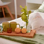 Madre Terra Airport & ゲストハウス テッラジーニ